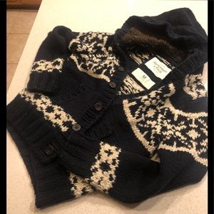 Superb quality of wool, plush hoody Sweater .